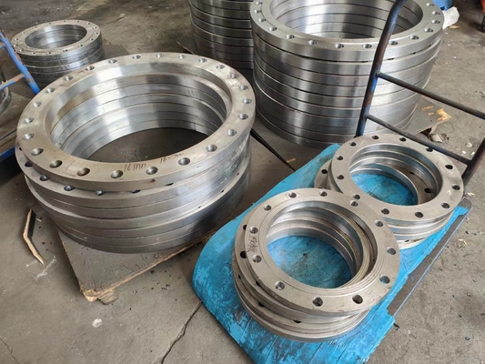WN Dövme Çelik Flanş Dn150 Pn16 Gost 500mm 1000mm Kaynak Boyunlu Boru Flanşları