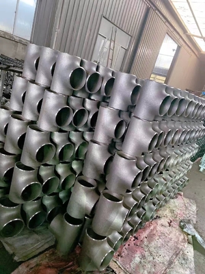 48 İnç Karbon Çelik Tee ASTM A234 Q235 Gi Equal Tee Dikişsiz