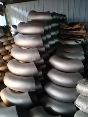 426mm Popo Dirsek Gost En10253-2 Astm Standart Kumlama Siyah Boyama